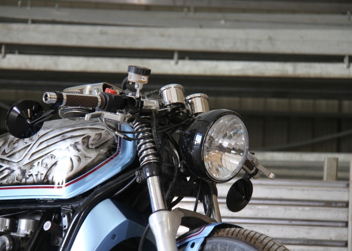 14 Honda Goldwing 1100 cafe racer reflektor