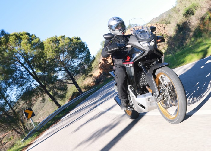 05 Honda Transalp 750 2025 test drogowy