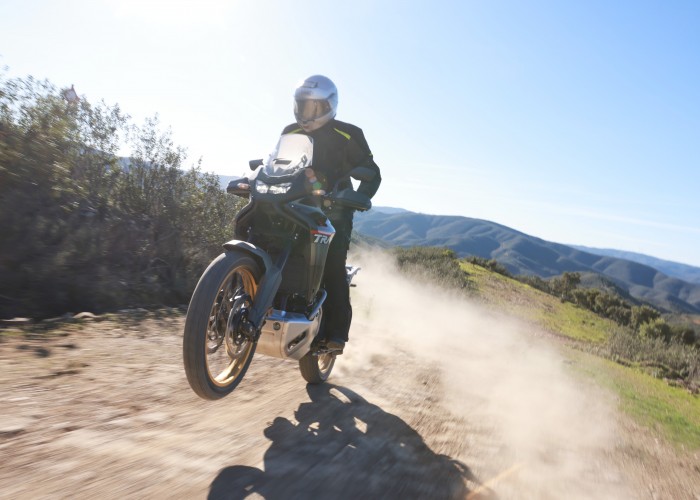 11 Honda Transalp 750 2025 test w terenie