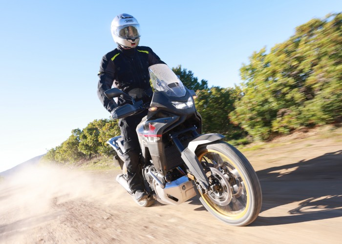 15 Honda Transalp 750 2025 jazda po szutrach