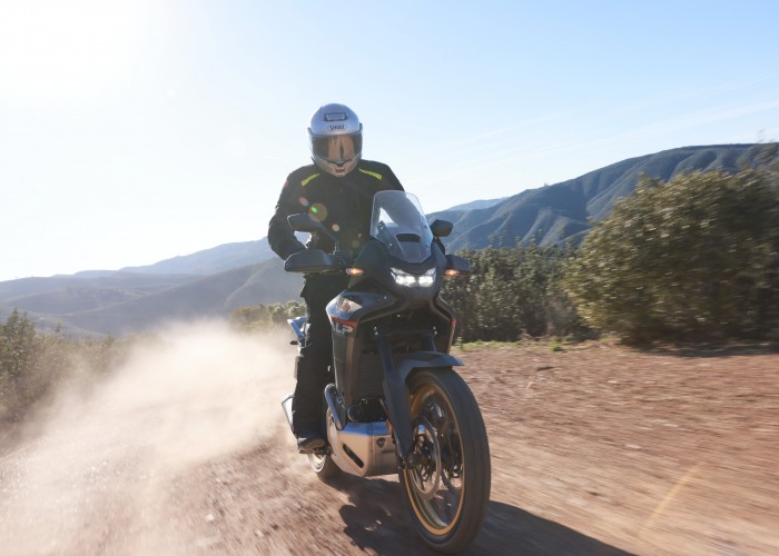 26 Honda Transalp 750 test modelu 2025
