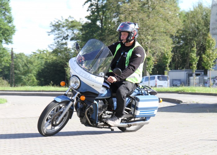 rajd baltycki policyjny motoguzzi