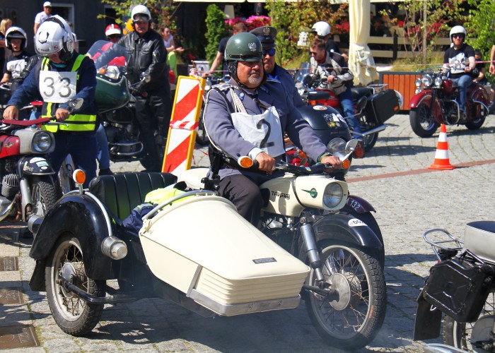 MZ Trophy z koszem Rajd Sladami Piastow 2025 036