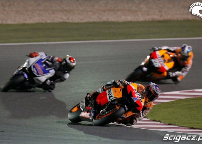 Lorenzo walczy Katar Grand Prix 2012