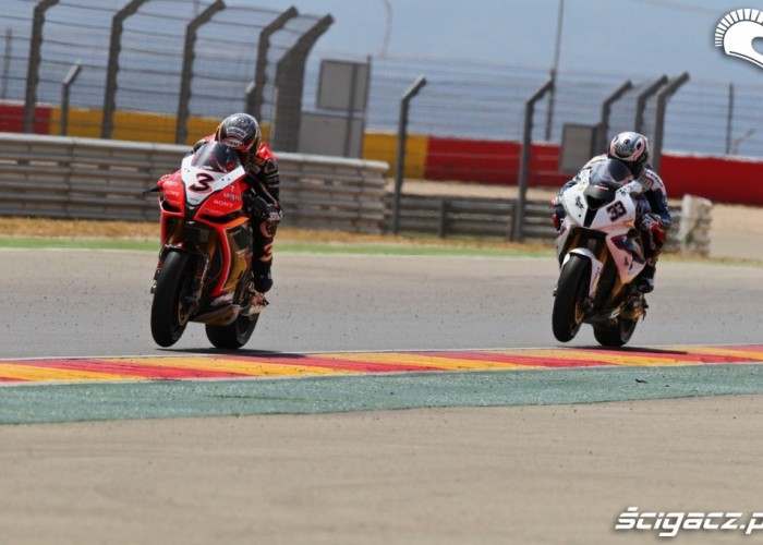 na gumie  biaggi aragon 129