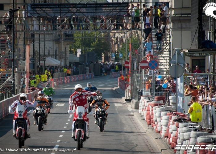 Motocyklisci Orlen Team Street Racing
