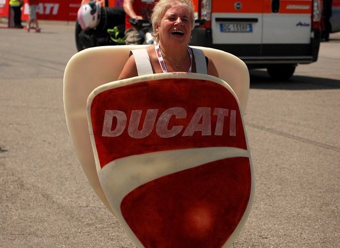 Nietypowe logo Ducati