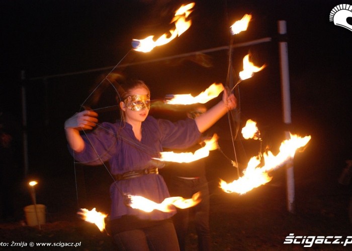 Zabawy z ogniem