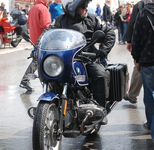 Motocyklista BMW Garmisch