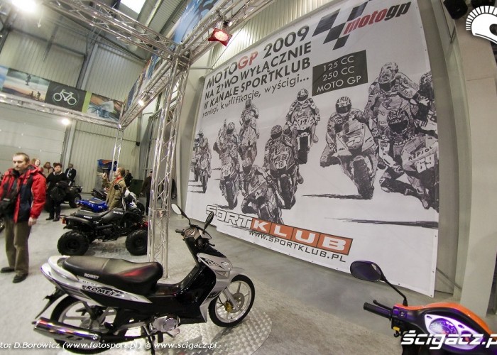 baner motogp sportklub wystawa motocykli warszawa 2009 c img 0062