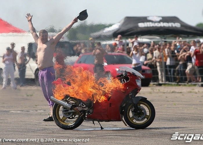 i bikeshow millenium bike burning