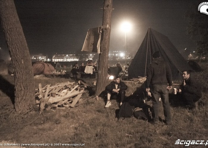 namioty le mans 24 a mg 0254