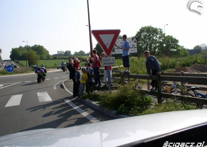 powitanie na ulicy le mans 24 P4200020