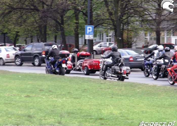 trajka z przyczepa Otwarcie sezonu motocyklowego Bemowo 2010