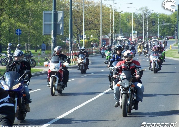 Parada motocykli Warszawa Bemowo 2009 1