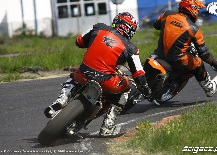 mochocki karol bilgoraj supermoto motocykle 2008 c mg 0152