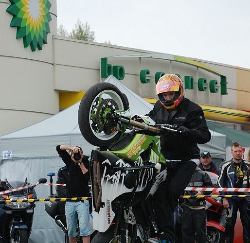 Pasek wheelie BP - motocyklowa niedziela 2010