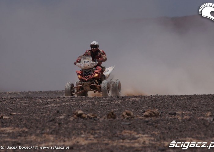 Sonik Rafal na traie V etapu Dakar 2010
