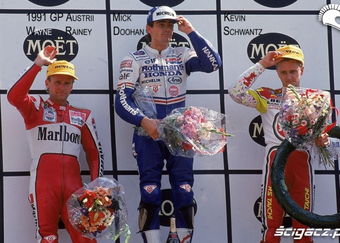 20) 1991 GP Austrii Czolowe trio kl500 - Wayne Rainey Mic