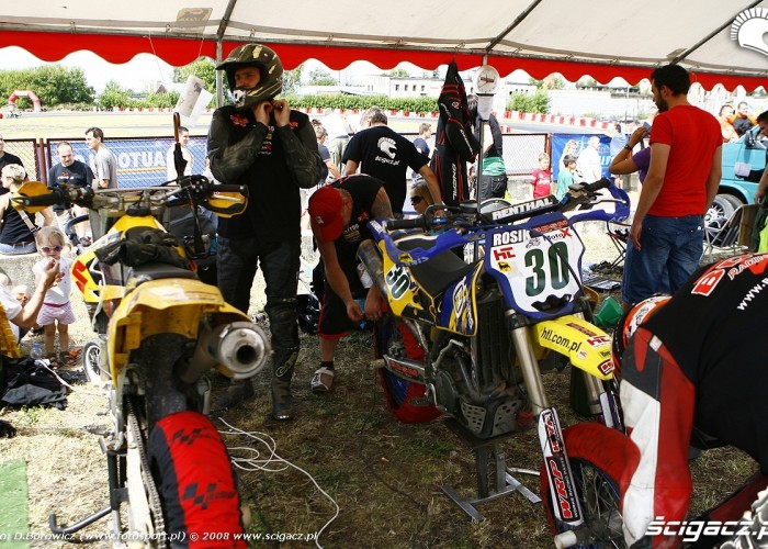 namiot bdsm radom supermoto motocykle lipiec 2008 c mg 0306