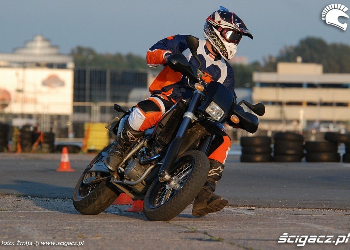 Supermoto warszawskie Bemowo Maciek
