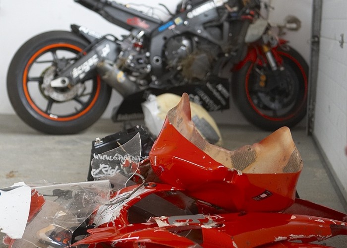 motocykl wypadek owiewki 2008 wmmp i runda t mg 0022