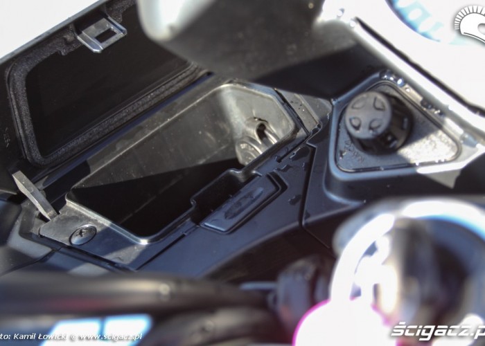 schowek otwarty yamaha FJR