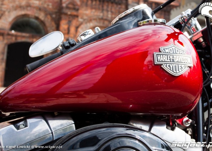 zbiornik paliwa Harley Davidson Softail Slim
