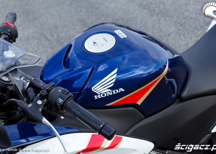bak Honda CBR250R 2011