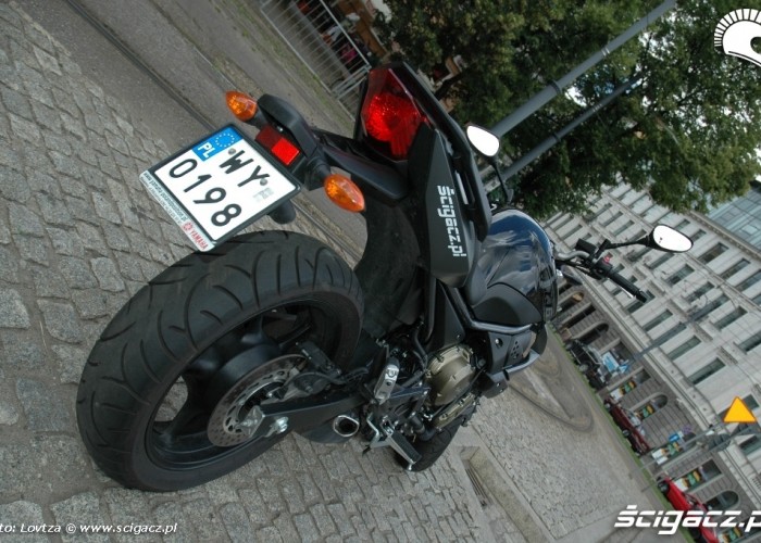 Tyl Yamaha XJ6 2010