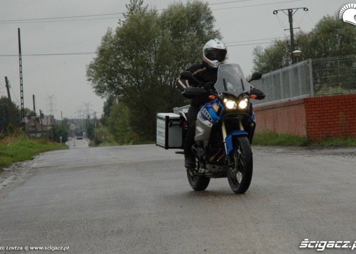 asfaltowa droga Yamaha XT1200Z Super Tenere
