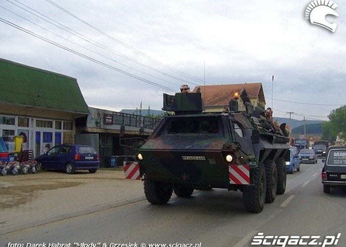 Kosowo - transporter KFOR