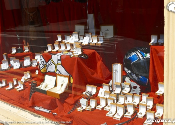 czesci moto u jubilera i mg 0473