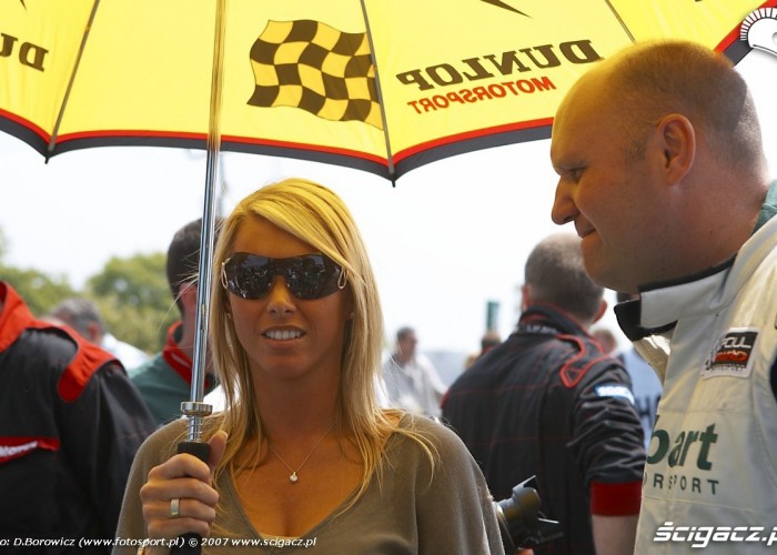 dziewczyna przed startem b mg 0096