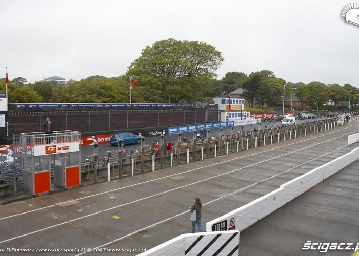 fuel isle of man a mg 0052