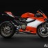 Ducati Panigale Superleggera oficjalnie - z boku