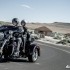 Projekt Rushmore zapowiedzia zmian w Harley Davidson - Tri Glide Ultra z pasazerem