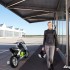BMW Concept e elektryczny maksi skuter we Frankfurcie - skuter lotnisko