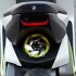 BMW Concept e elektryczny maksi skuter we Frankfurcie - tyl bmw concept E
