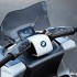 BMW Concept e elektryczny maksi skuter we Frankfurcie - zegary ekrany i wskazniki
