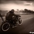Dark Custom ciemna strona Harley-Davidson - Dark Custom droga