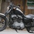 Dark Custom ciemna strona Harley-Davidson - harley nightster 04