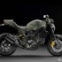 Diesel i stylowe Ducati Monster 1100 EVO - monster z boku