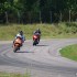 MotoBracia na litewskim torze - udany trening motocyklowy - slimak prowadzi