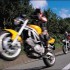Motocyklista skazany dzieki filmowi na YouTube - hyosung-gt650-wheelie