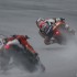 Grand Prix Malezji 2012 motocykle w deszczu - kiepska widocznosc