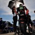 Kobiety na torze wyscigowym piekniejsza strona Nurburgring w obiektywie - ochrona przed sloncem