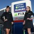 Kobiety na torze wyscigowym piekniejsza strona Nurburgring w obiektywie - w plaszczykach