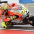 Motocyklowe Grand Prix Hiszpanii 2012 w obiektywie - Rossi na kolano