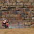 Motocyklowe Grand Prix Hiszpanii 2012 w obiektywie - wyjscie z zakretu kamienie
